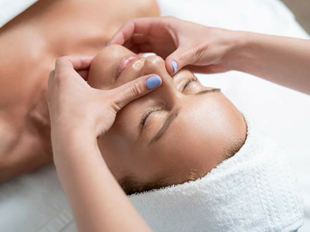 Fruchtsäurepeeling - Dermatologische Kosmetik
